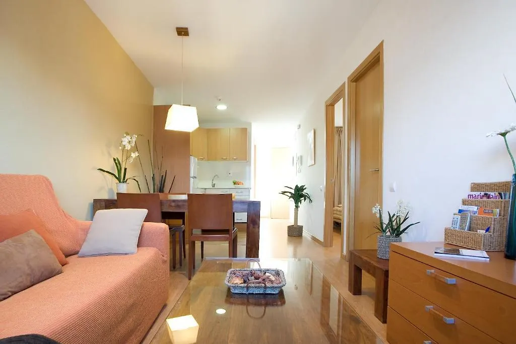 Bcn House Apartments contacts